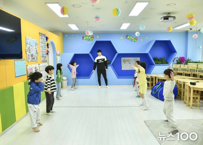 풍무동 아이돌봄센터에서 활동중인 아이들.