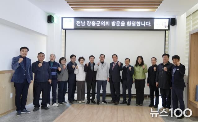 박두진문학관부터 하늘전망대까지…장흥군의회, 안성시 지역특화사업 우수사례 현장 방문