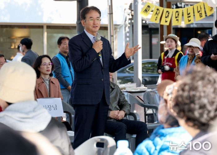 이동환 고양특례시장이 인사말을 하고 있다.