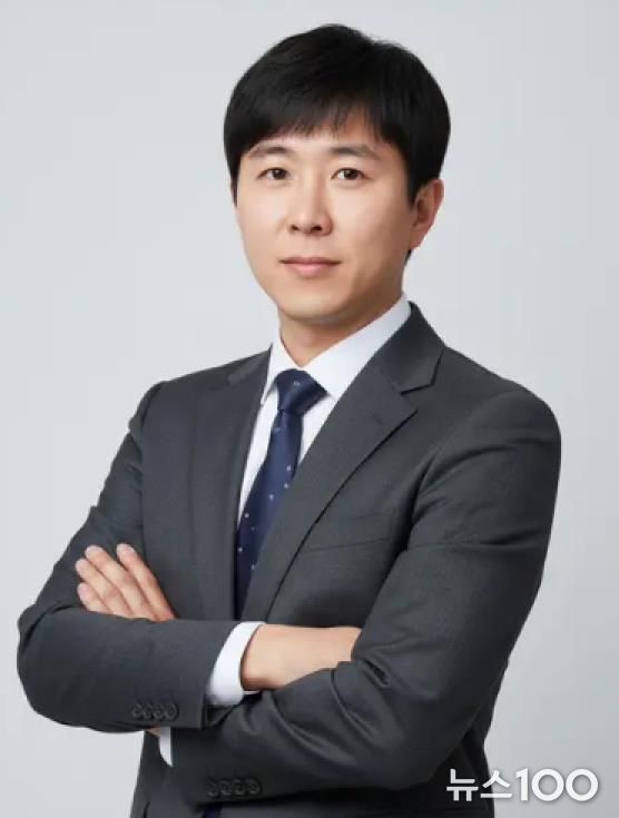 이재영 주무관 증명사진