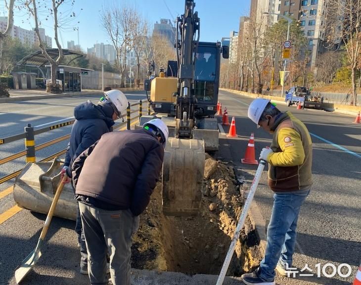 지하 공간 탐사 모습