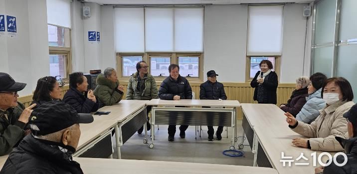 텔레코레일존 이용자들 모습