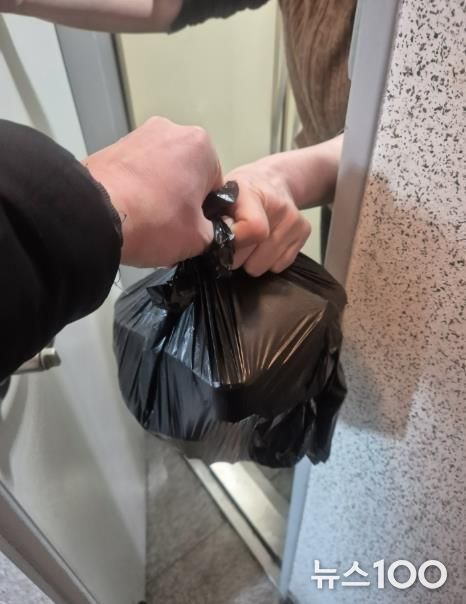 동두천시 생연2동 착한식당 '눈보라 칼국수', 저소득 취약계층 10가구에 나눔 실천